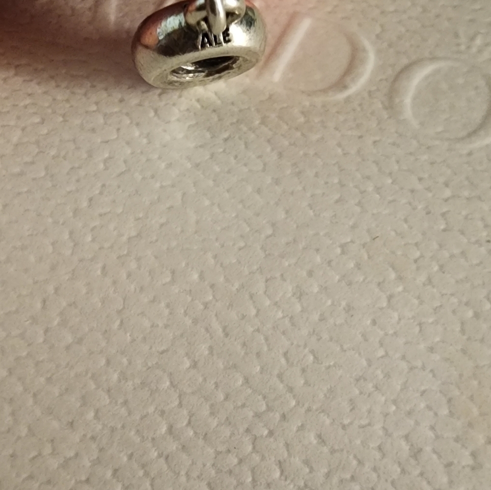 Pandora New York Jets Unforgettable Moment dangle - Picture 7 of 9